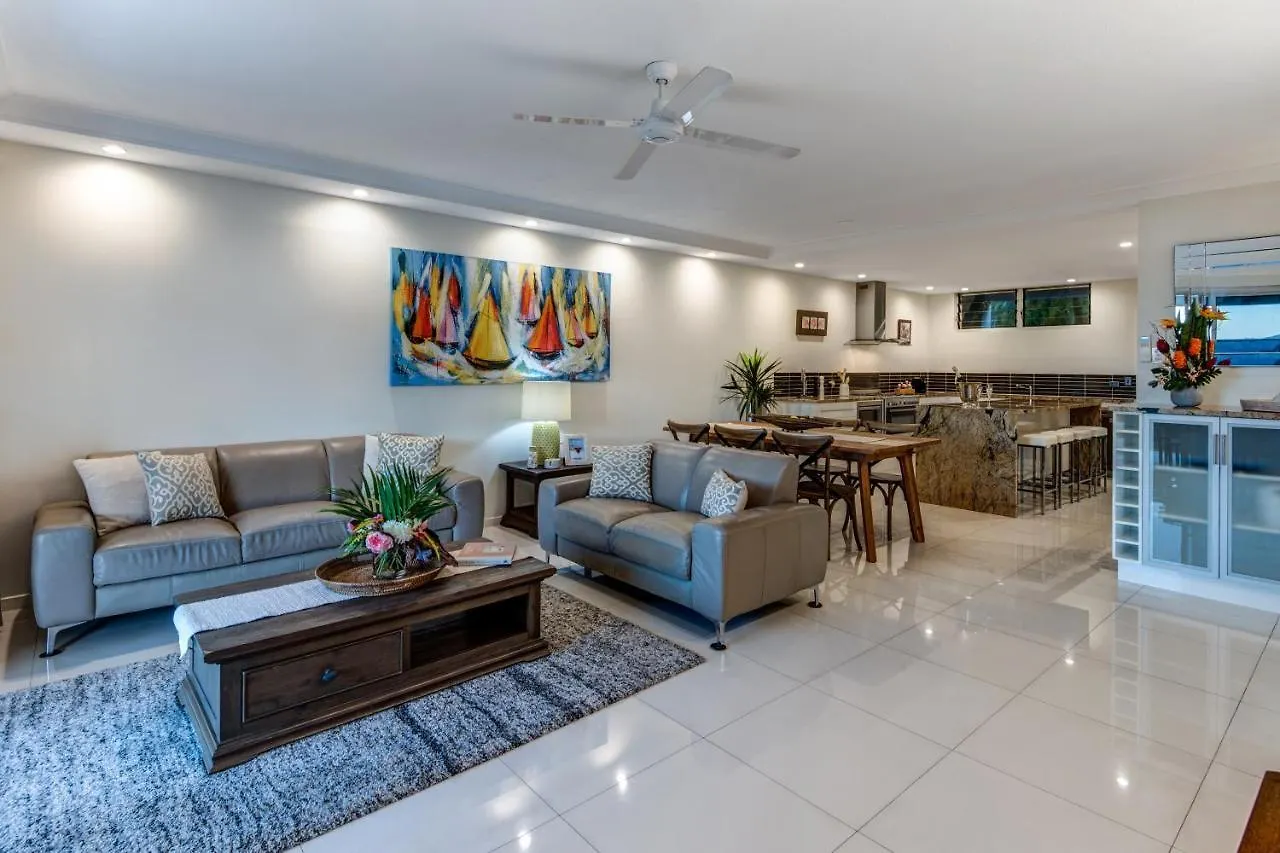 Apartament Superior Poinciana 011 On Hamilton Island Australia